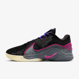 Nike LeBron XXII “Tunnel Vision”
