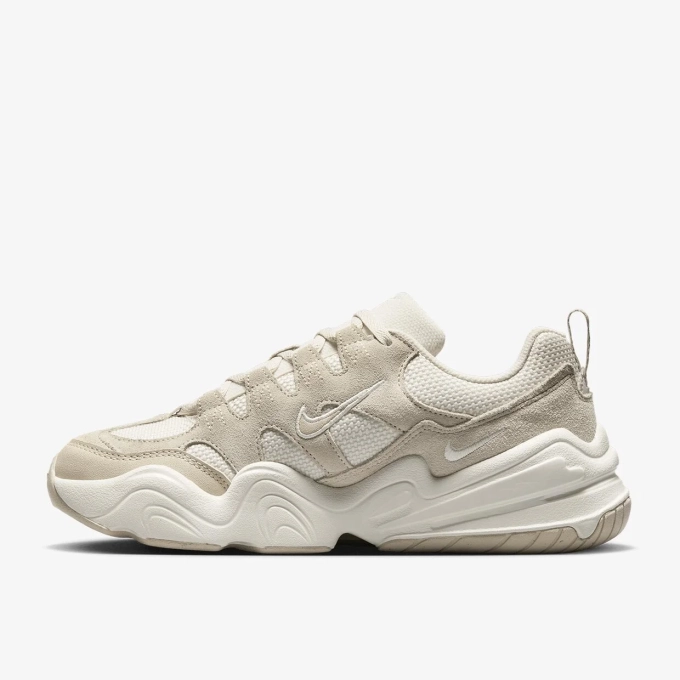 0143698_nike-w-tech-hera-dr9761-002