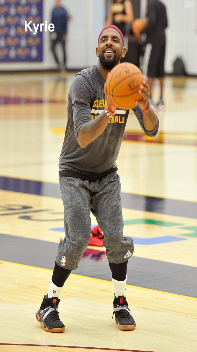 kyrie-hooperstr-1-1.jpg